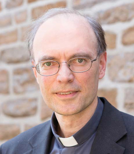 Pfarrer Marius Linnenborn