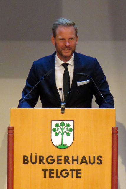 Der stellvertretende Bürgermeister Gerrit Domenghino sprach ein kurzes Grußwort für die Stadt Telgte.